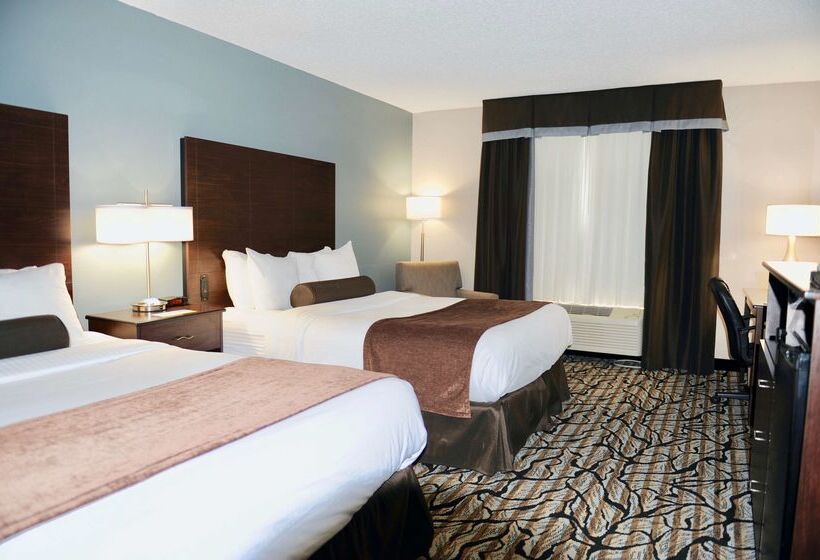 فندق Days Inn & Suites By Wyndham Wausau