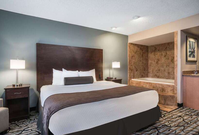 فندق Days Inn & Suites By Wyndham Wausau