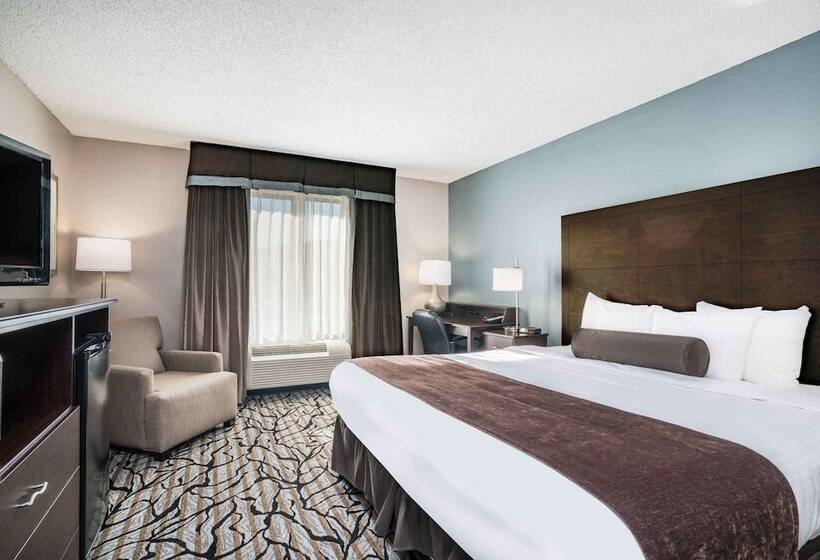 فندق Days Inn & Suites By Wyndham Wausau