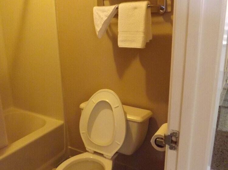 בית מלון כפרי Executive Inn Kilgore