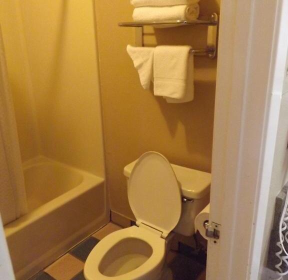 בית מלון כפרי Executive Inn Kilgore