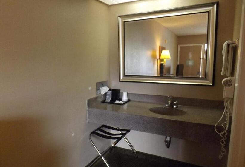 בית מלון כפרי Executive Inn Kilgore