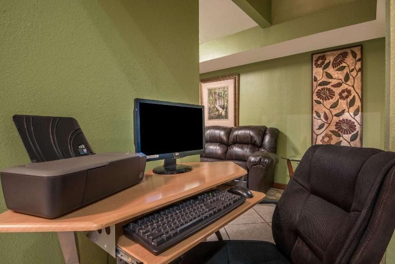 فندق Executive Inn Stillwater