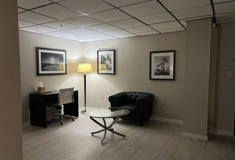 فندق Haven Inn & Suites