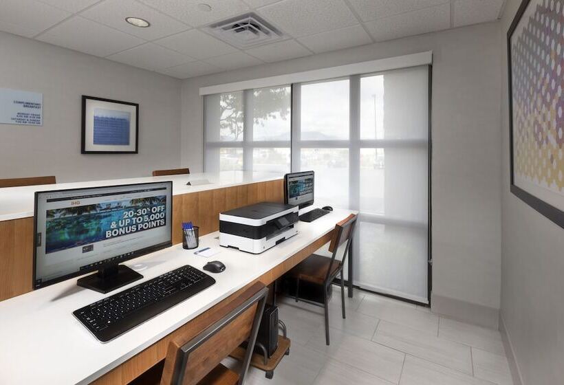 فندق Holiday Inn Express Middlesboro, An Ihg