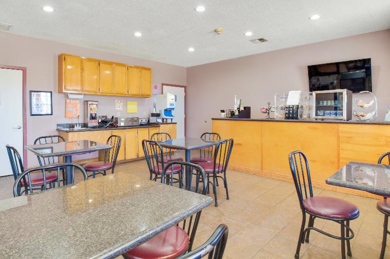 Отель Ingleside  361 By Magnuson Worldwide