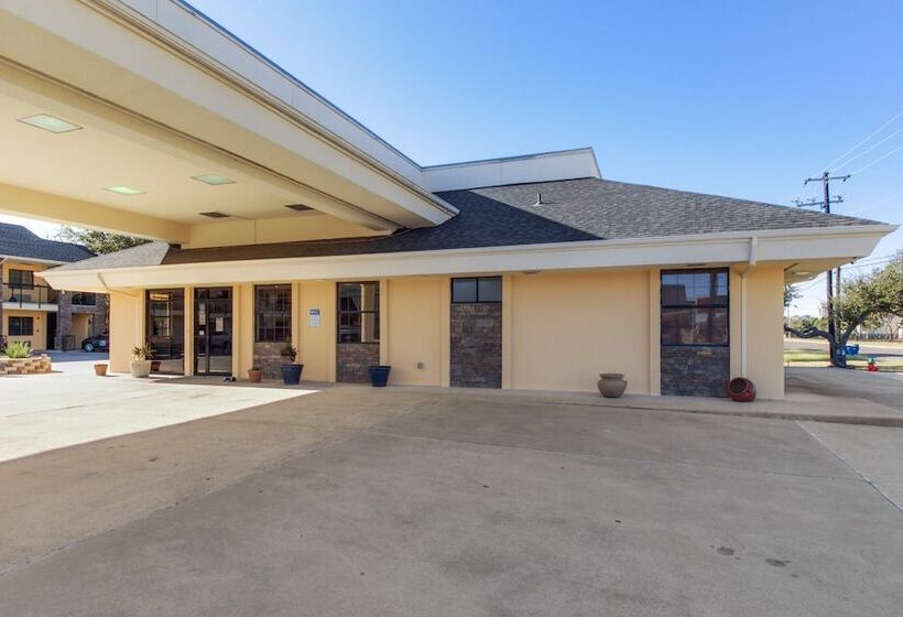 Отель Ingleside  361 By Magnuson Worldwide