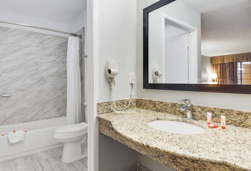 Отель Ingleside  361 By Magnuson Worldwide