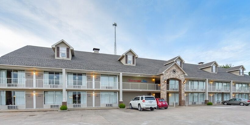 호텔 Interstate Inn