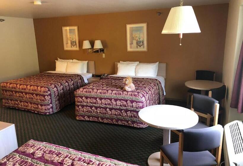 فندق Kings Inn Cody