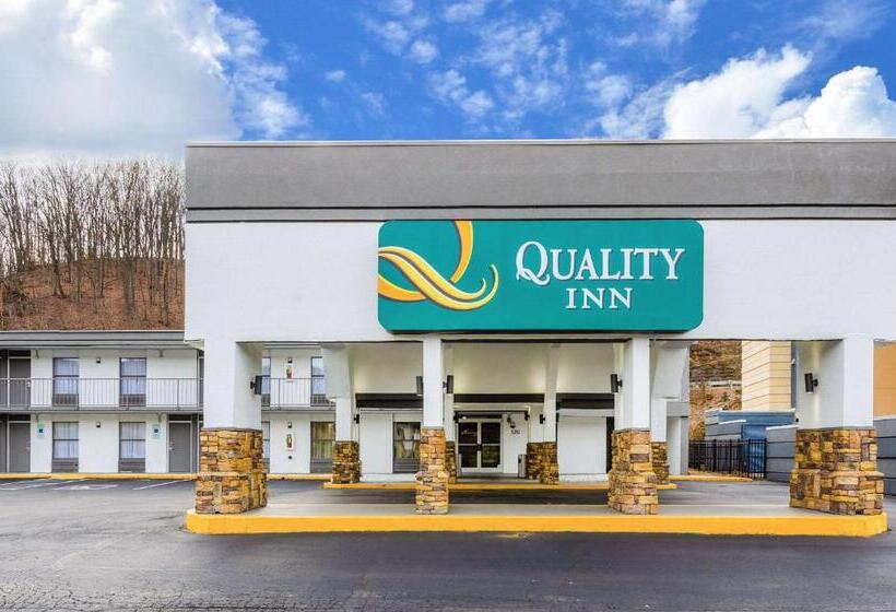 호텔 Quality Inn