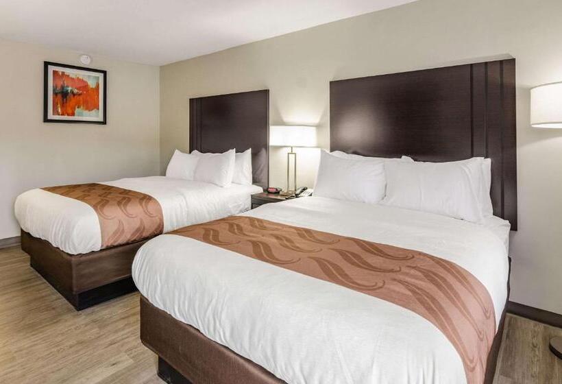 فندق Quality Inn