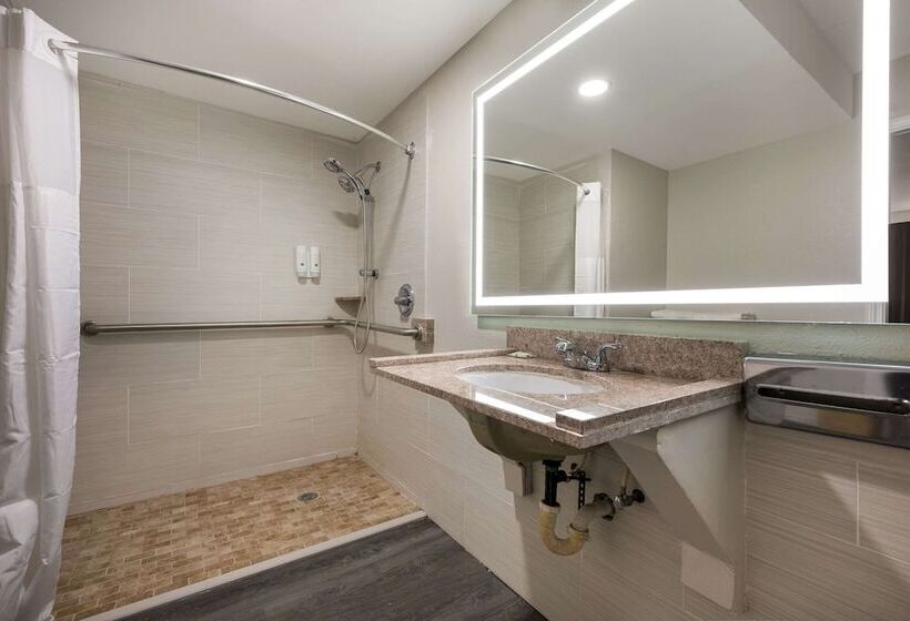 هتل Quality Inn Gadsden   Attalla