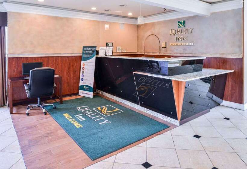 Quality Inn Hotel, Kent Seattle