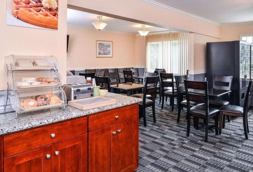 Quality Inn Hotel, Kent Seattle