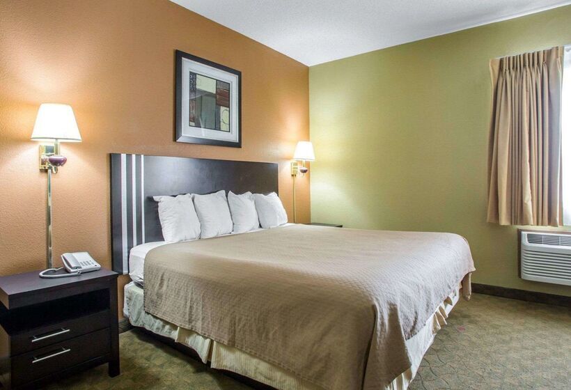 فندق Quality Inn