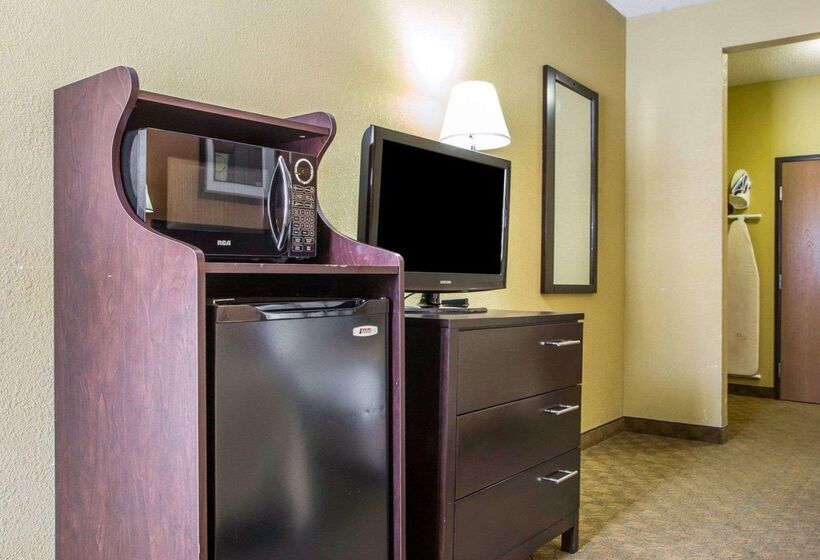 فندق Quality Inn