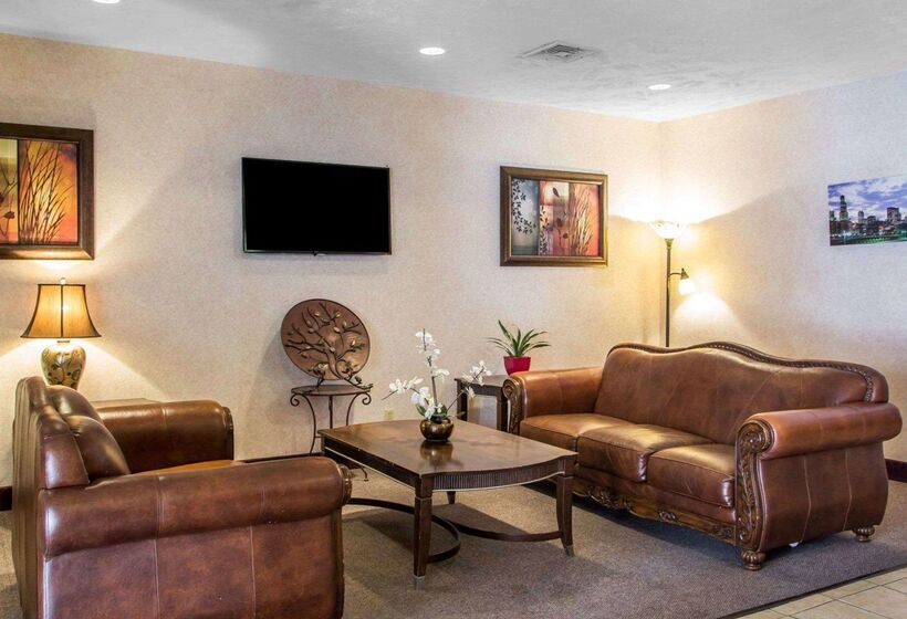 فندق Quality Inn