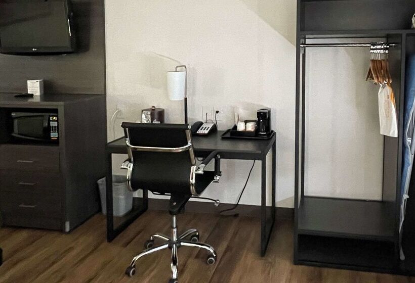 فندق Quality Inn Merrimack  Nashua