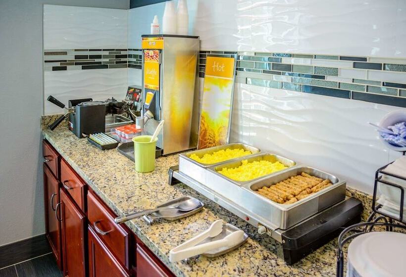 فندق Quality Inn Merrimack  Nashua