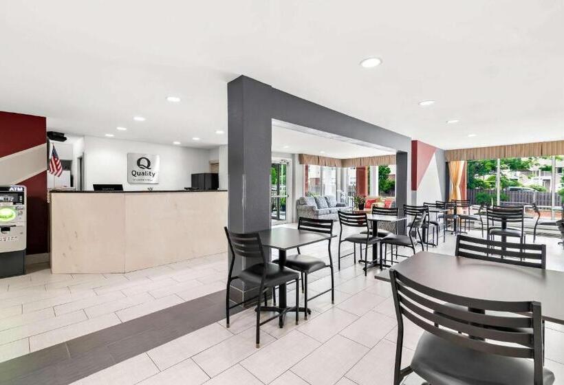 فندق Quality Inn Merrimack  Nashua