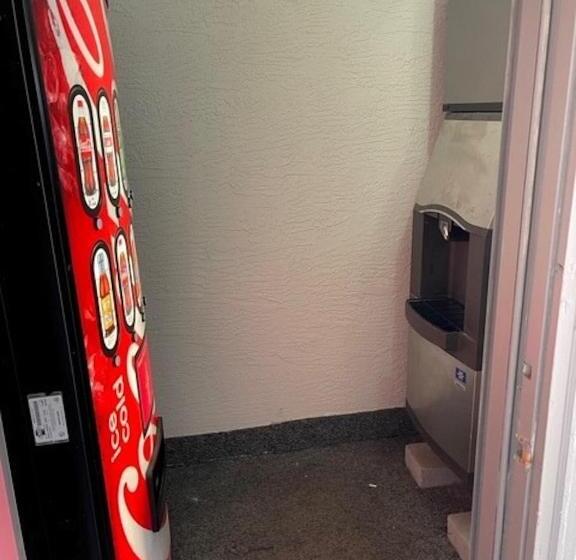 فندق Red Roof Inn Somerset, Pa