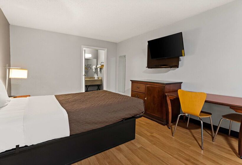 فندق Rodeway Inn