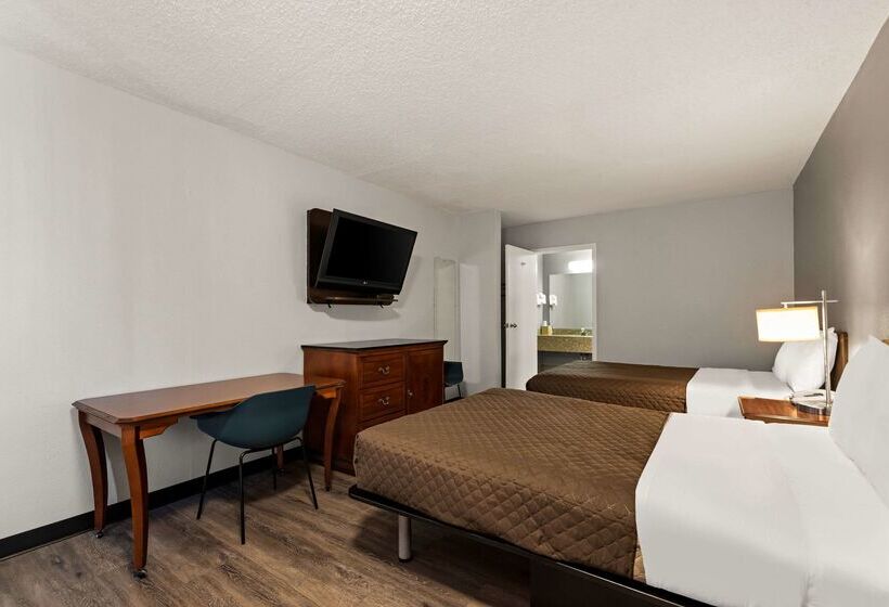 فندق Rodeway Inn