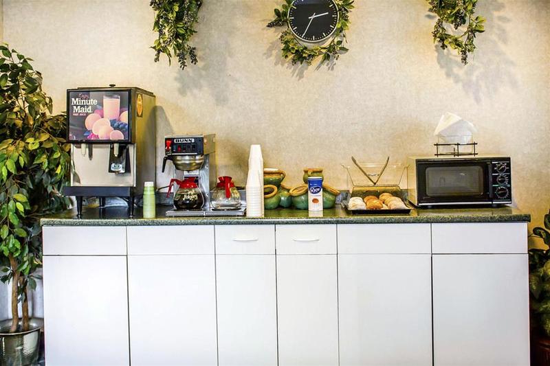 هتل Rodeway Inn Moosic Scranton