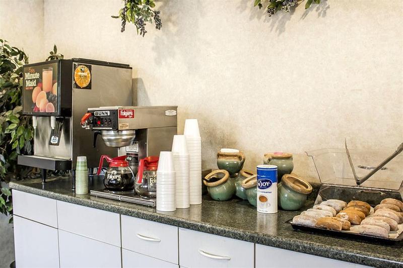 هتل Rodeway Inn Moosic Scranton