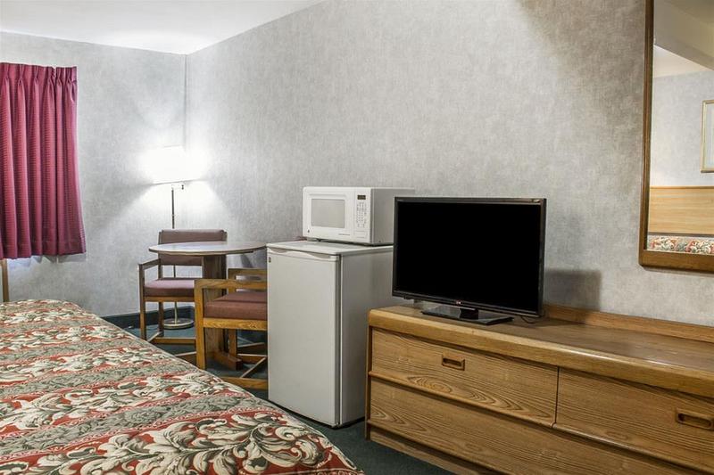 هتل Rodeway Inn Moosic Scranton