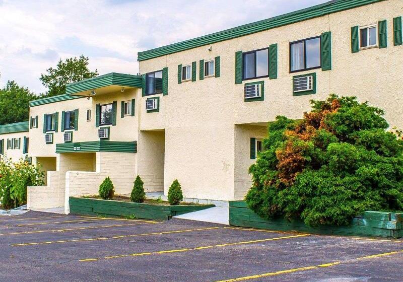 هتل Rodeway Inn Moosic Scranton