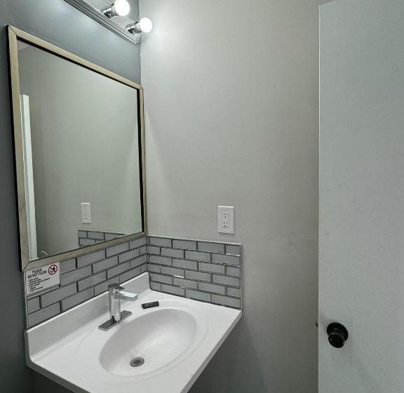 هتل Rodeway Inn Moosic Scranton