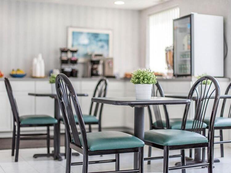 فندق Rodeway Inn & Suites New Paltz  Hudson Valley