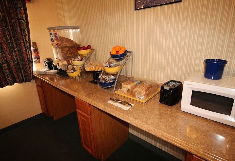 Отель Days Inn By Wyndham Safford, Az