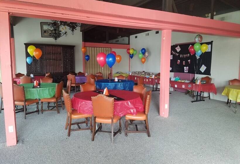 ホテル Stay Express Inn Athens