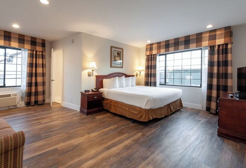 호텔 Studio City Court Yard