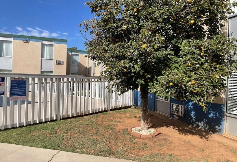 Surestay Hotel By Best Western Duncan