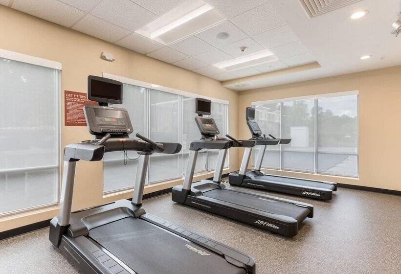 فندق Towneplace Suites By Marriott Greensboro Coliseum Area