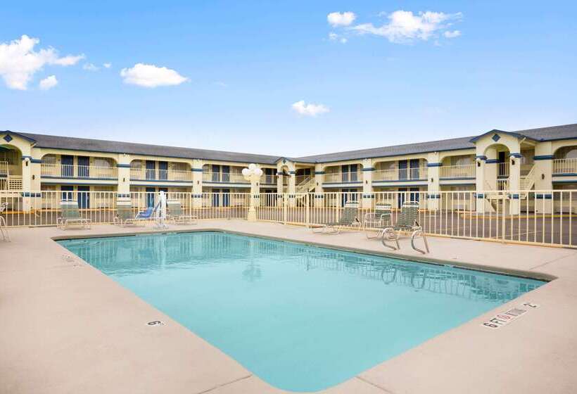 فندق Travelodge By Wyndham Killeen/fort Hood