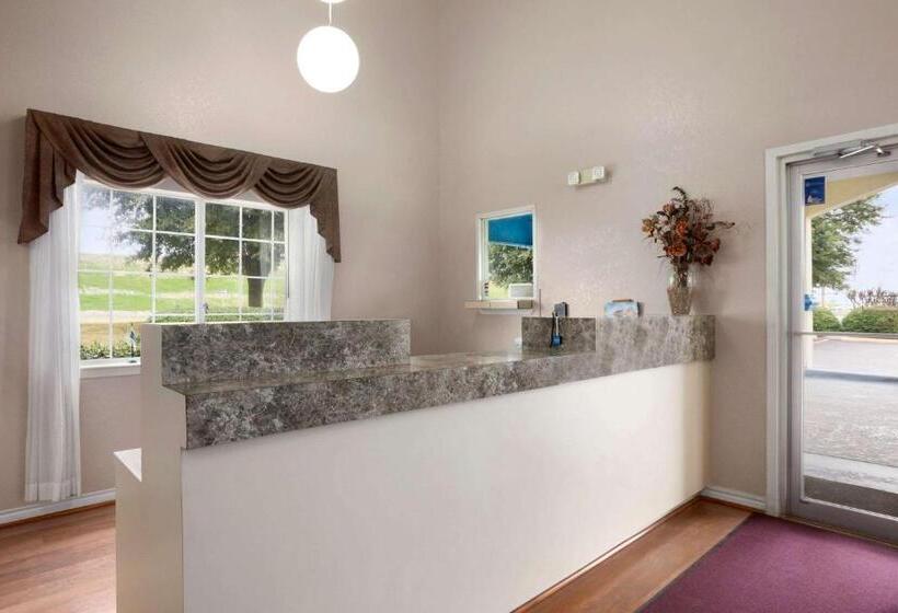 فندق Travelodge By Wyndham Killeen/fort Hood