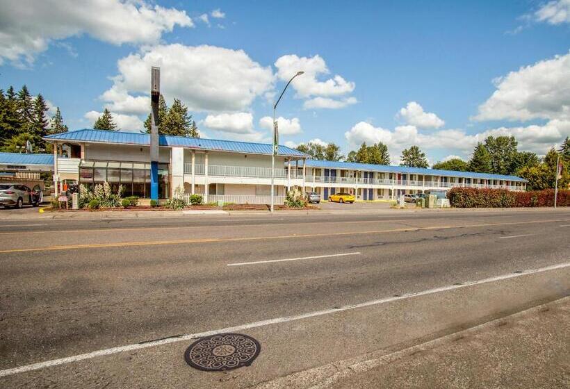 Motel 6 Centralia, WA - East