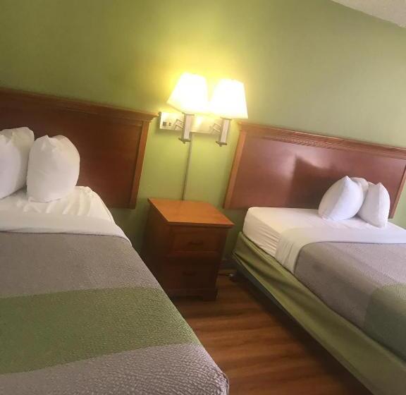 Motel 6 Centralia, WA - East