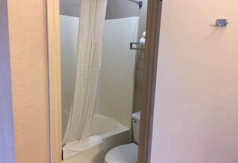 فندق Studio 6 Claremore Ok