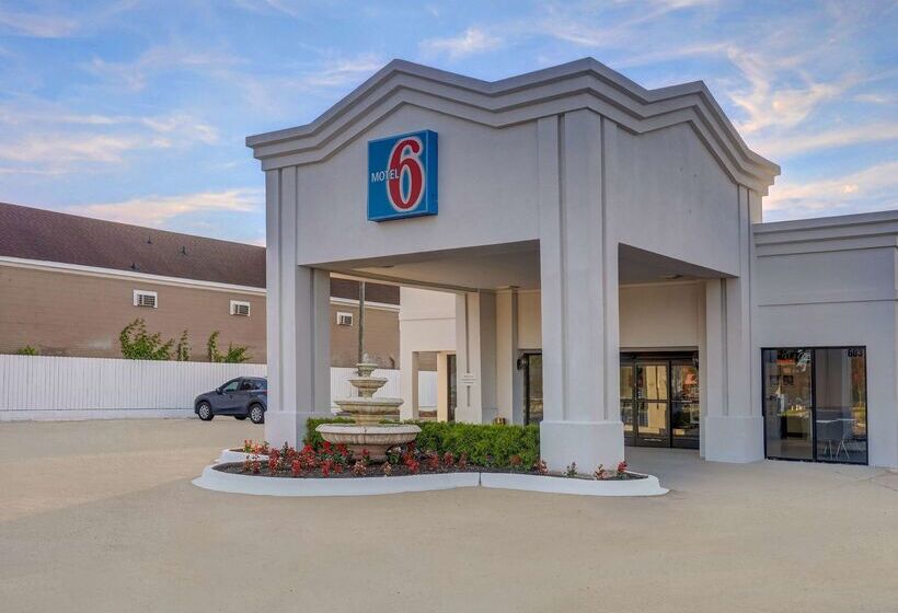 Motel 6 Jacksonville, Nc