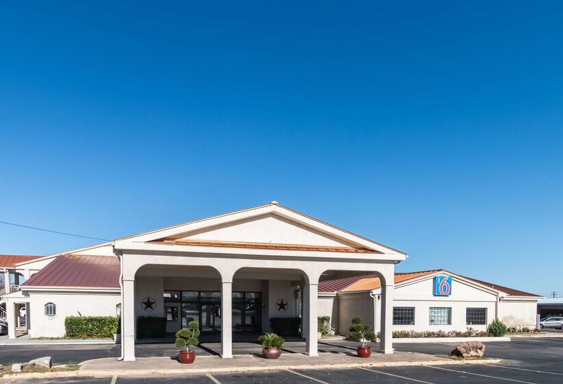 Motel 6 stephenville, Tx