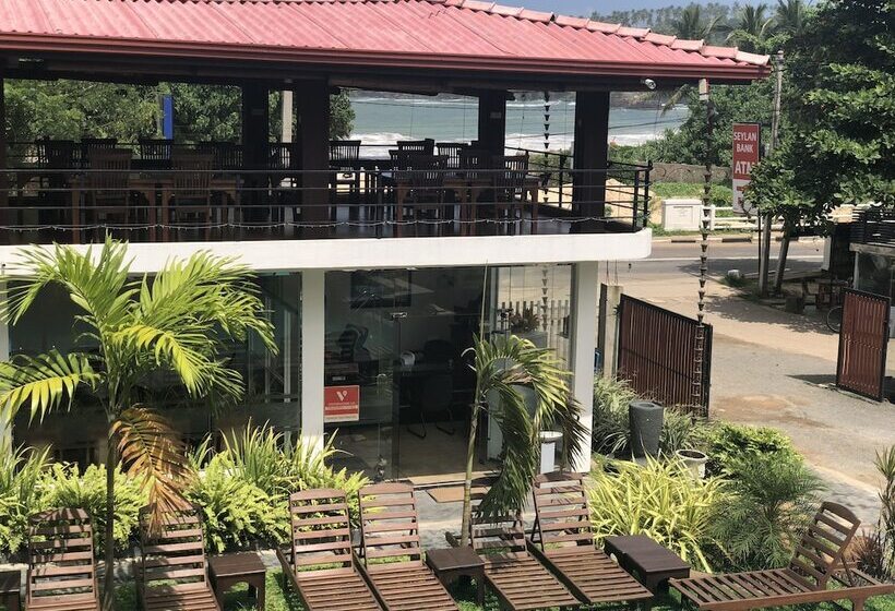 호텔 Randiya Sea View