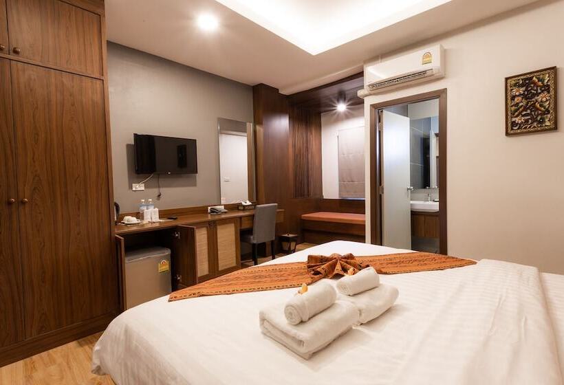 Отель Lima Lanna