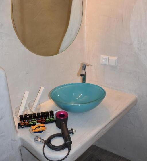 Pensión Angel Luxury Suites