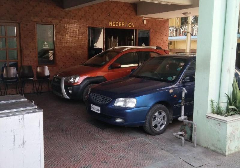 Hotel Kirthikaa Palace Salem